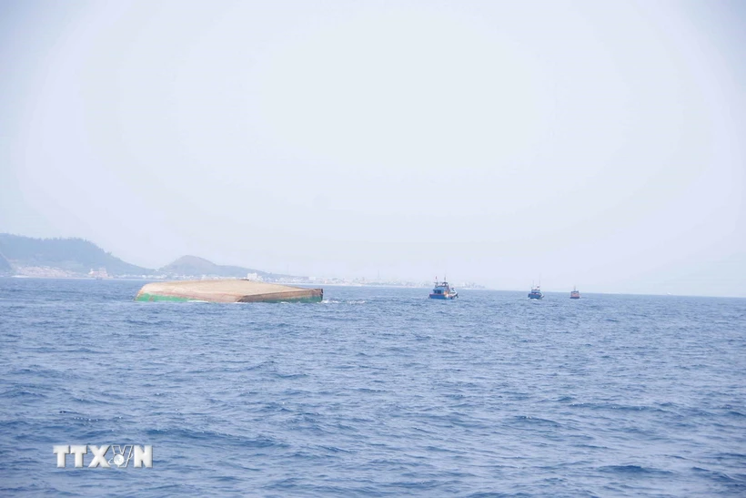 Vụ chìm sà lan ở vùng biển Lý Sơn: Tìm thấy thêm một th.i th.ể. nạn nhân