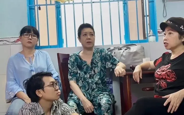 Nữ ca sĩ Việt đình đám một thời qua đời vì mắc 2 bệnh ung thư