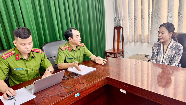 Lời khai của Nguyễn Thị Kim Hoa, ngh:i ph:ạm ra tay với người t:ình hơn 16T